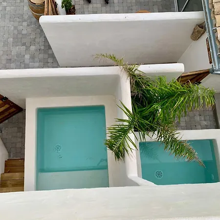 Xenónas Avec Petite Piscine Privée Appartement